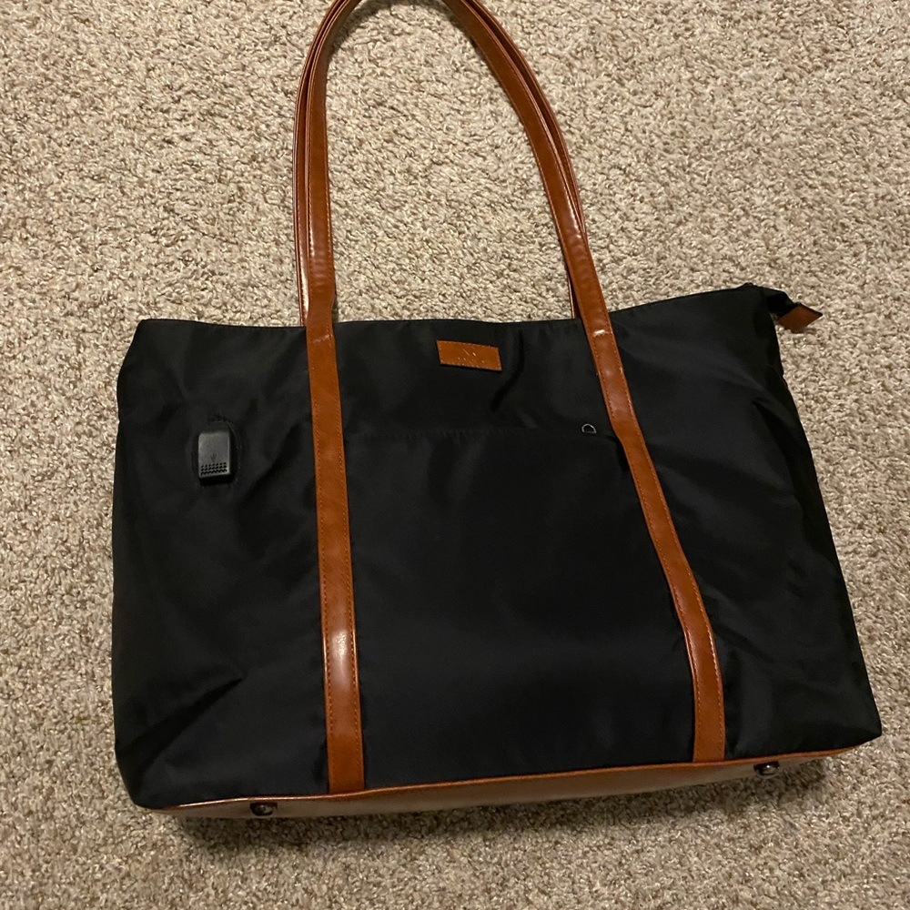 Relavel large tote